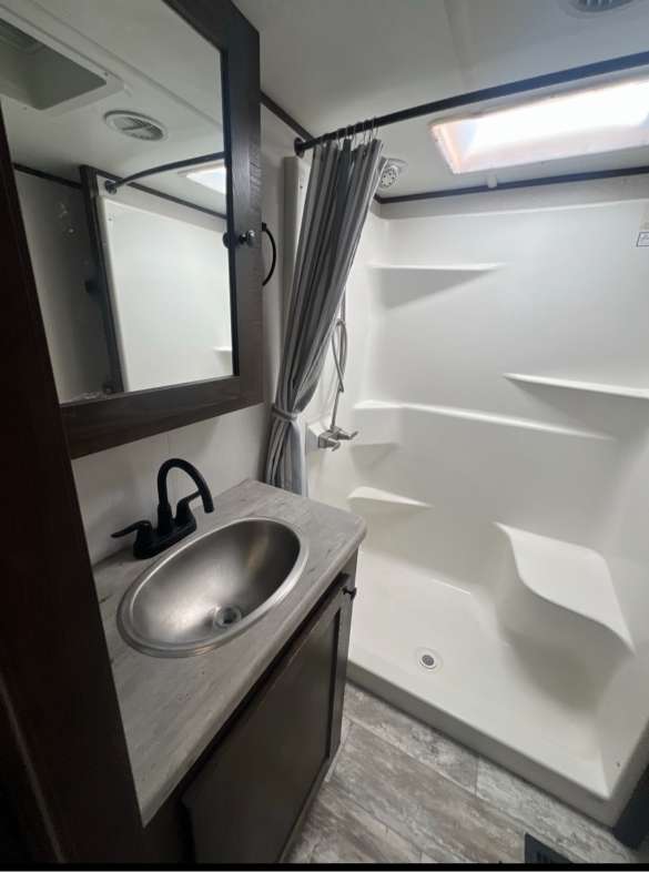 2021 Forest River XLR Nitro 35DK5 - Image 13