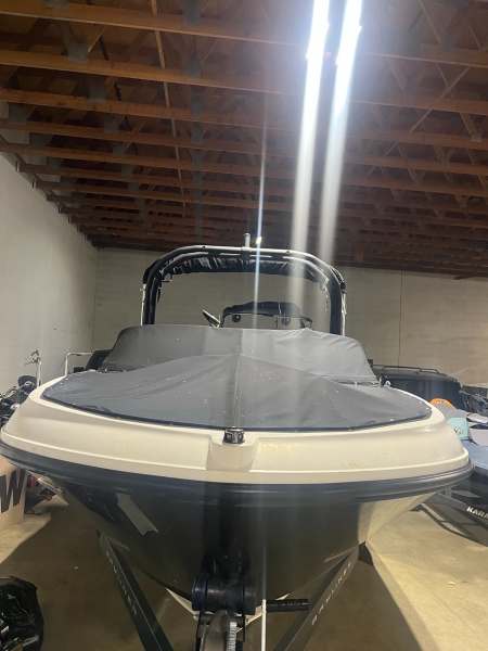 2022 Bayliner VR-4