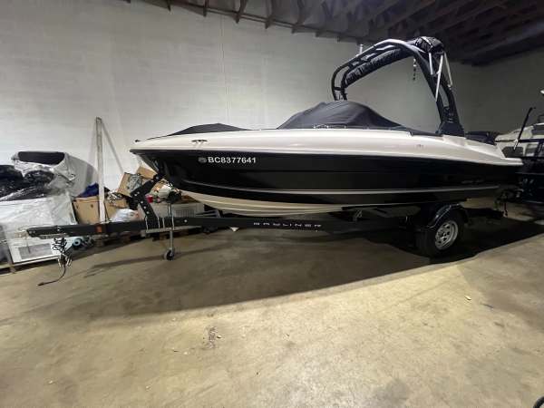 2022 Bayliner VR-4 - Image 4