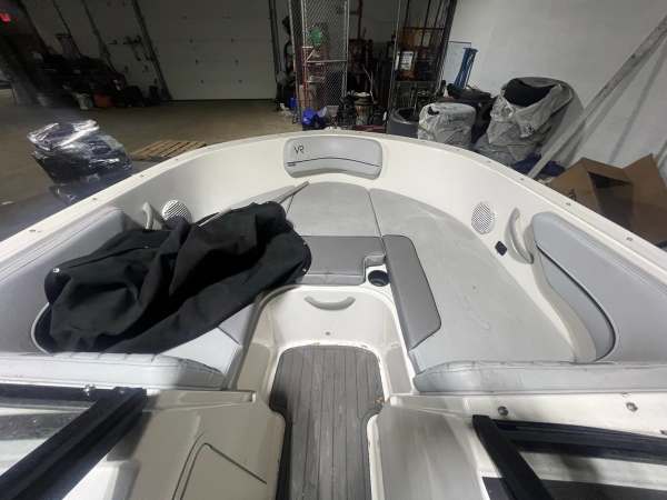 2022 Bayliner VR-4 - Image 16