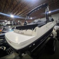 2022 Bayliner VR-4 - Image 4