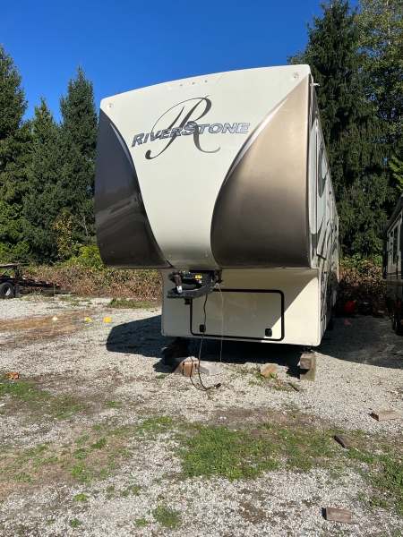 2018 Forest River RiverStone 371K
