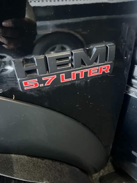 2022 Dodge RAM 1500 Classic Crew Cab 4WD - Image 15