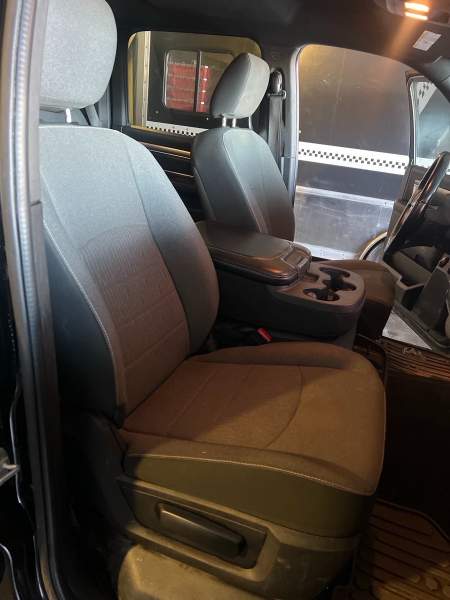 2022 Dodge RAM 1500 Classic Crew Cab 4WD - Image 14