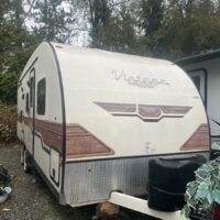 2018 Gulf Stream Vintage Cruiser 23BHS - Image 2