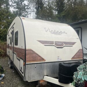 2018 Gulf Stream Vintage Cruiser 23BHS
