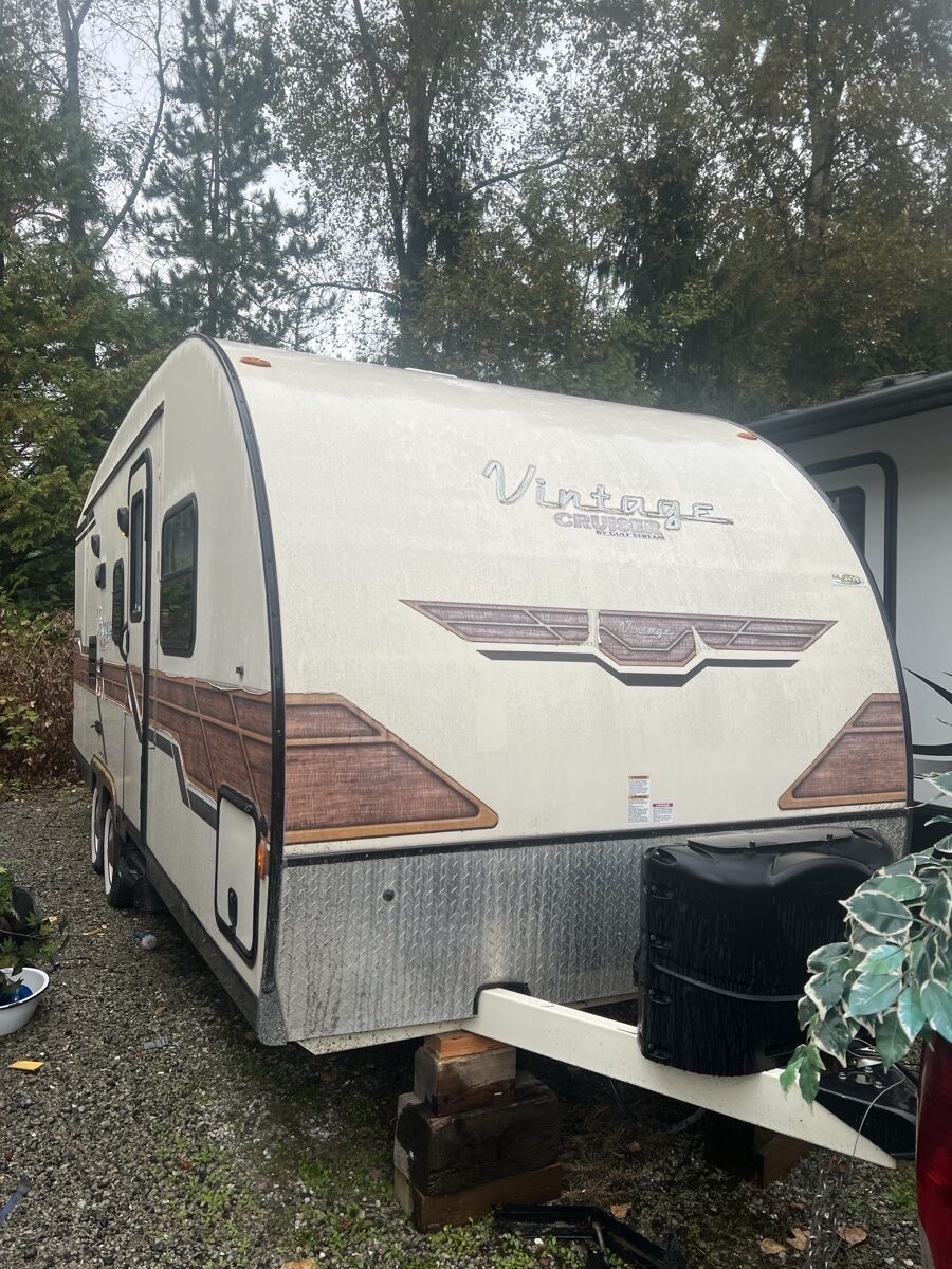 2018 Gulf Stream Vintage Cruiser 23BHS