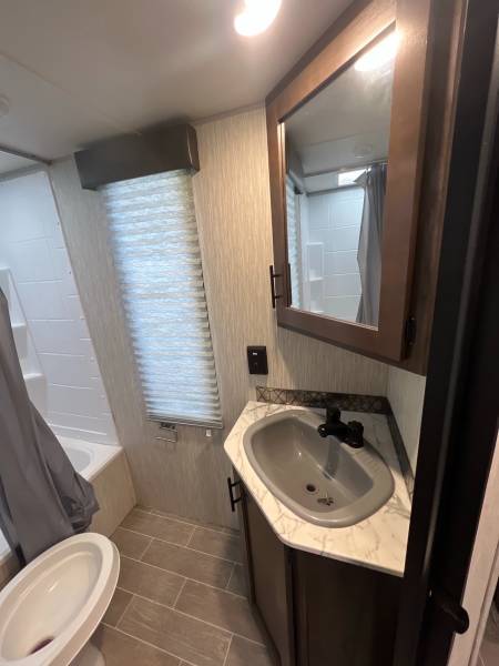 2020 Forest River Cherokee 264DBH - Image 12