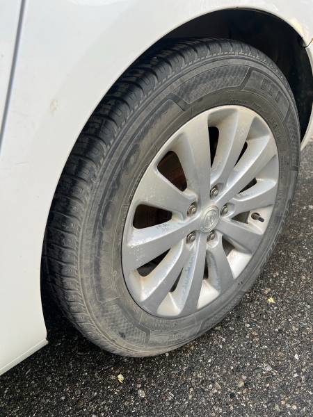 2016 Buick Verano - Image 18