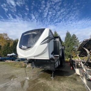 2021 Jayco Seismic 4113 Toy Hauler