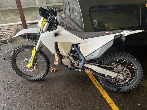 2021 Husqvarna TE250 - Image 3