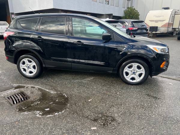 2017 Ford Escape Sports Utility - Image 7