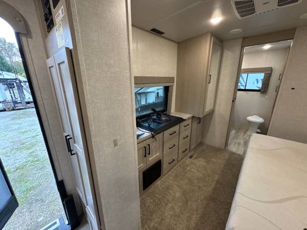 2022 Forest River Flagstaff 826MBR - Image 9