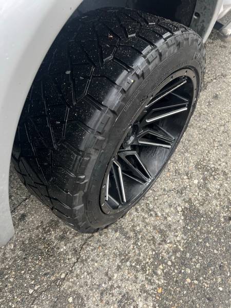 2017  Ram 1500 Tradesman Crew - Image 27