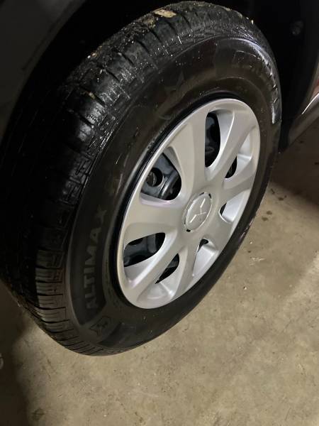 2020 Mitsubishi RVR SE 4WD - Image 17