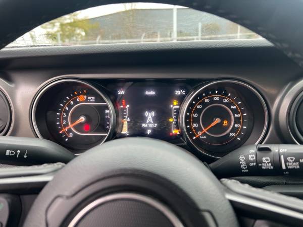 2023 Jeep Wrangler Unlimited Sport - Image 10