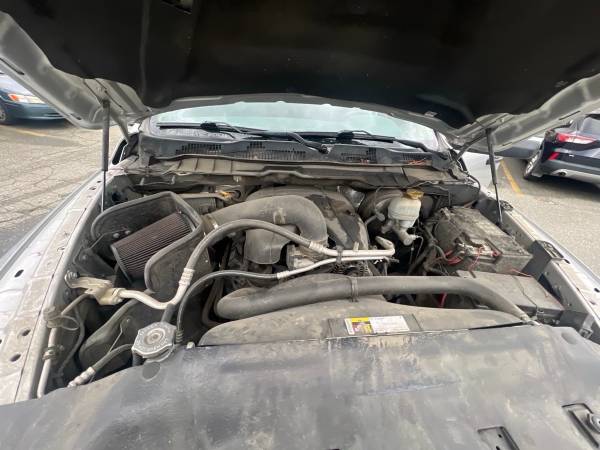 2017  Ram 1500 Tradesman Crew - Image 19