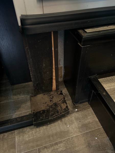 2021 Jayco Seismic 4113 Toy Hauler - Image 13