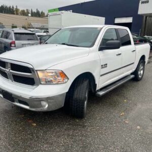 2017 Ram 1500 SLT CREW CAB