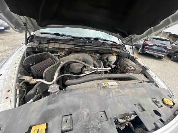 2017  Ram 1500 Tradesman Crew - Image 18