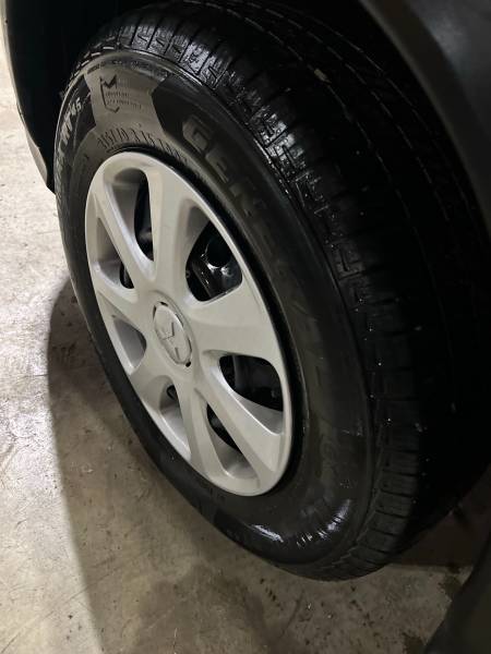 2020 Mitsubishi RVR SE 4WD - Image 16