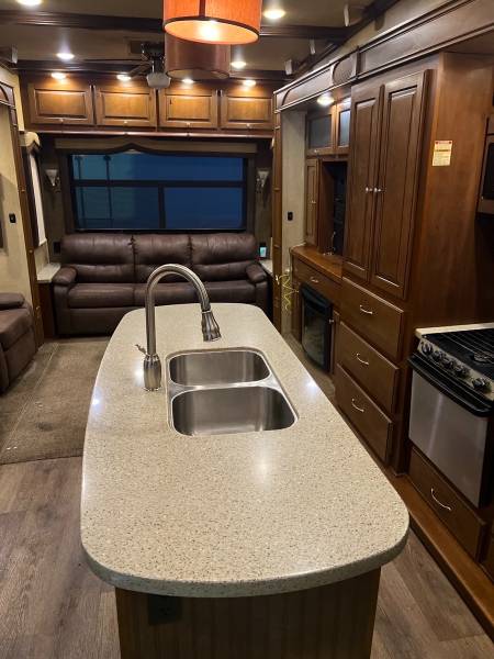 2015 Heartland Big Country 3450TS - Image 19