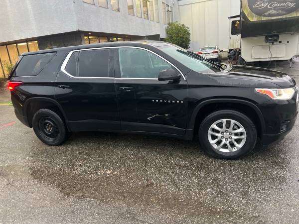 2021 Chevrolet Traverse LS - Image 8