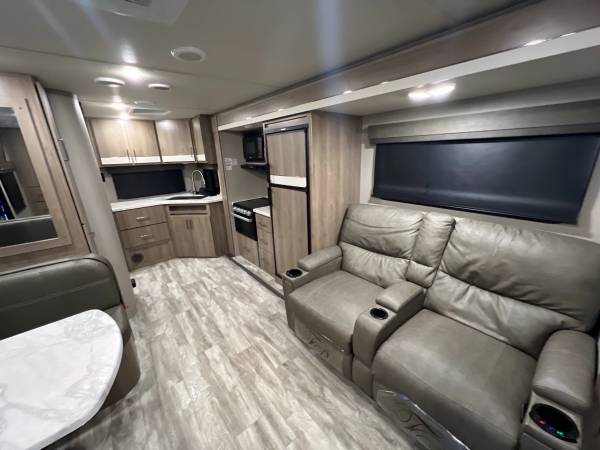 2022 Grand Design Imagine 22MLE - Image 12