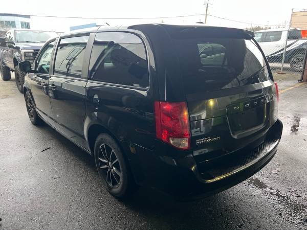 2018 Dodge Caravan GT - Image 4