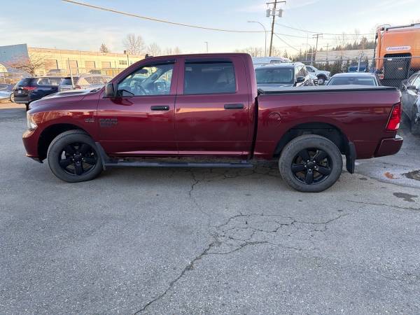 2021 RAM 1500 Classic - Image 3