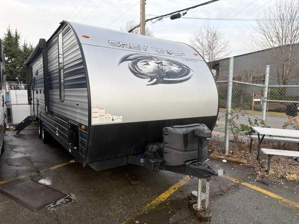 2022 Forest River Grey Wolf 23MK - Image 2