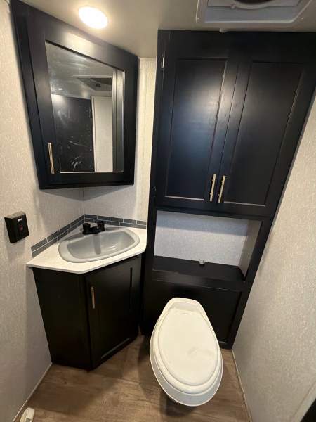 2022 Forest River Grey Wolf 23MK - Image 11