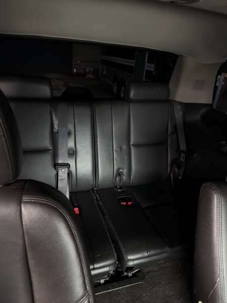 2013 Chevrolet Tahoe LTZ AWD - Image 14