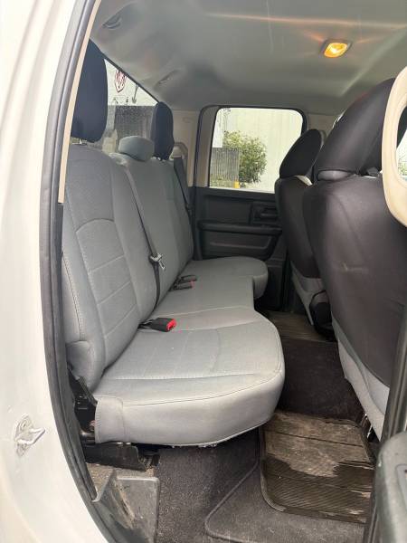 2017 Dodge RAM 1500 Tradesman 4WD - Image 17