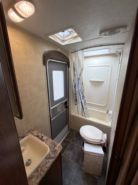 2014 Keystone Hideout 28BHSWE - Image 15