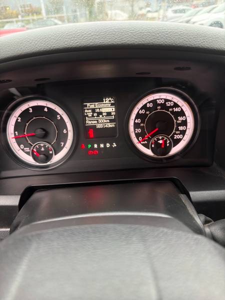 2017 Dodge RAM 1500 Tradesman 4WD - Image 11