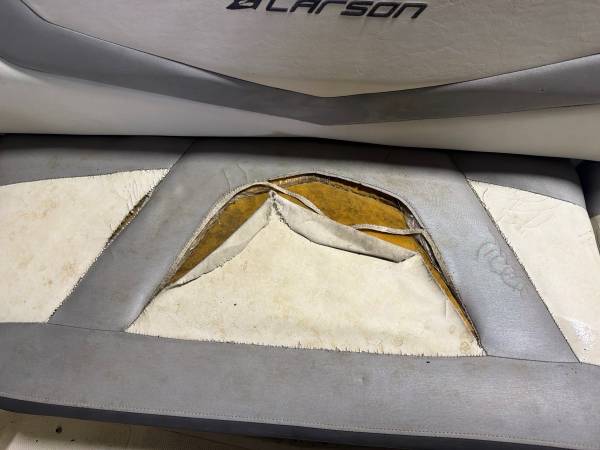 2013 Larson LX 225S - Image 18