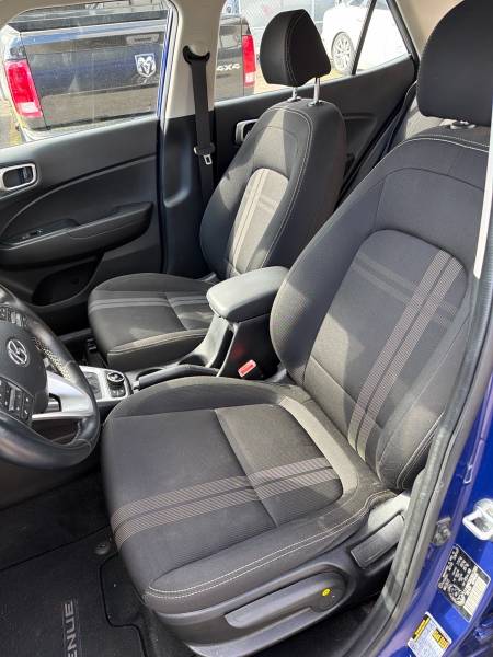 2021 Hyundai Venue Sport SEL 4D - Image 11