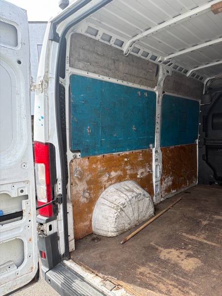 2014 RAM Promaster 2500 High Roof Tradesman Cargo Van - Image 15