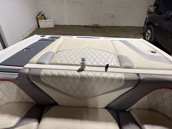 2013 TIGE RZ4 - Image 15