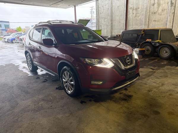 2019 Nissan Rogue S AWD - Image 4