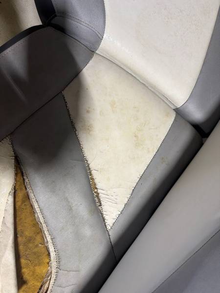 2013 Larson LX 225S - Image 17