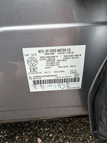 2022 Ford Edge SEL AWD - Image 16