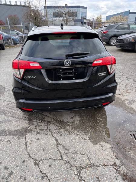 2022 Honda HR-V Sport 4D Utility - Image 5