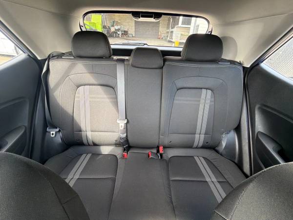 2021 Hyundai Venue Sport SEL 4D - Image 13