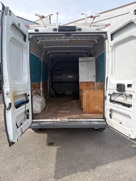 2014 RAM Promaster 2500 High Roof Tradesman Cargo Van - Image 13