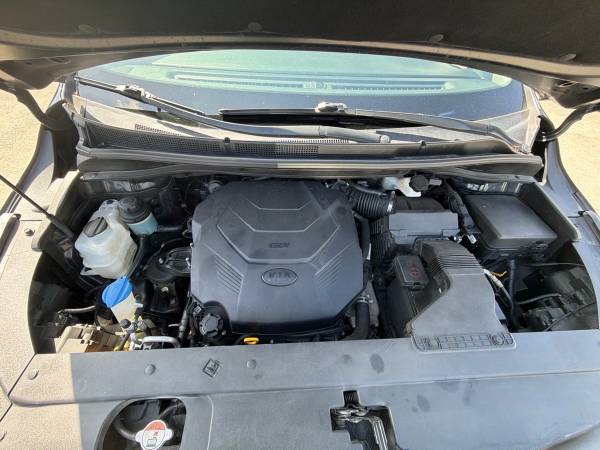 2019 Kia Sedona LX - Image 25