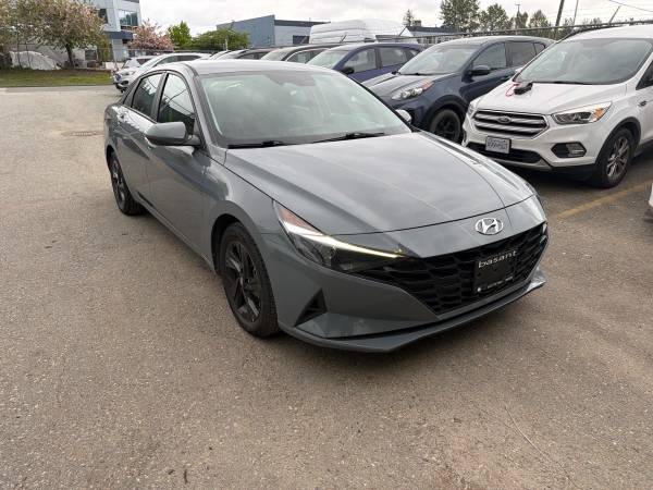 2021 Hyundai Elantra SEL - Image 8