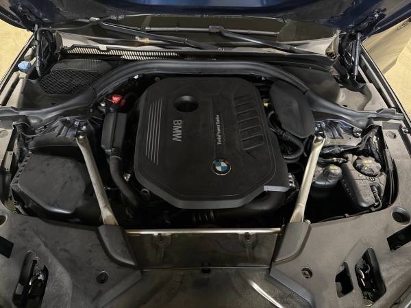 2019 BMW 540i xDrive - Image 14