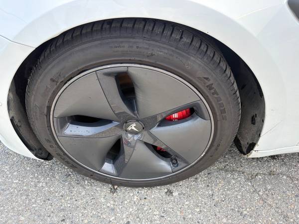 2020 Tesla Model 3 Standard - Image 16